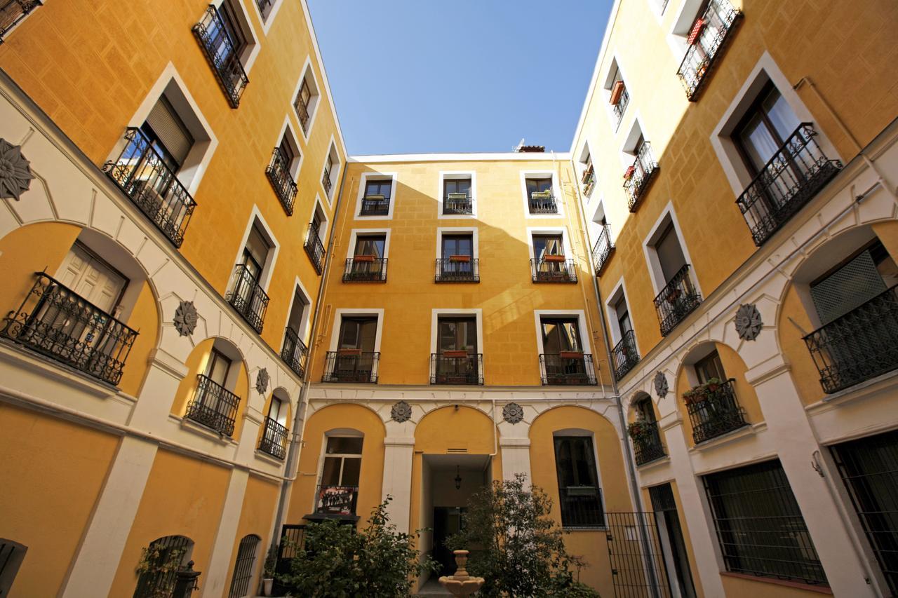 Madrid Centric Suites ภายนอก รูปภาพ